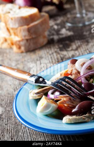 Insalata francese nizza su un piatto Foto Stock