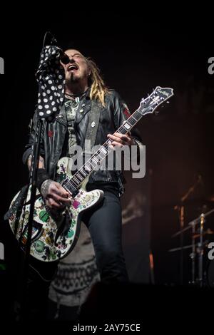 Ginger wildheart, cantante/chitarrista dei wildhearts vivono al o2 ritz manchester uk gennaio 31st 2020 Foto Stock