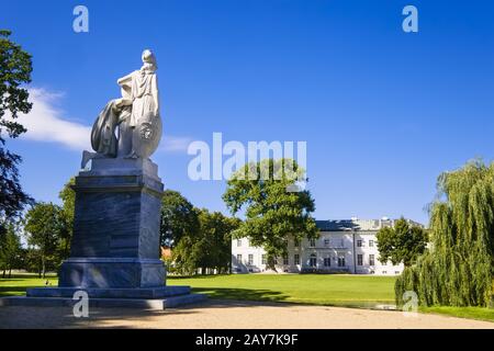 Memoriale di Federico II di Prussia, Neuhardenberg Castello, Brandeburgo, Germania Foto Stock