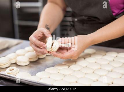 Dolci fatti in un panificio Foto Stock