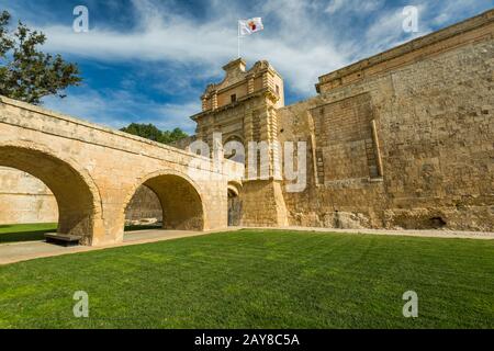 Ingresso al cancello della città a Mdina, Malta Foto Stock