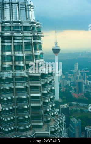 Moderna torre della tv di Kuala Lumpur Foto Stock