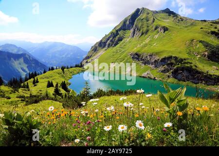 Seealpsee è una valle in Germania, con molti paesaggi meravigliosi Foto Stock