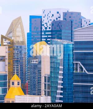 Grattacielo commerciale di densità nel centro di Singapore Foto Stock