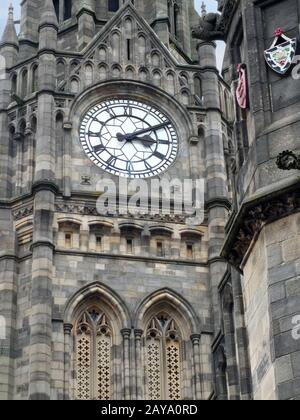 primo piano dell'orologio e della torre del municipio di rochdale in lancashire Foto Stock