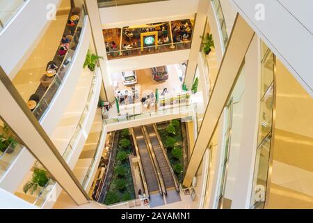 Bangkok, Thailandia, marzo 2013 interni moderni del Siam Shopping Mall Foto Stock