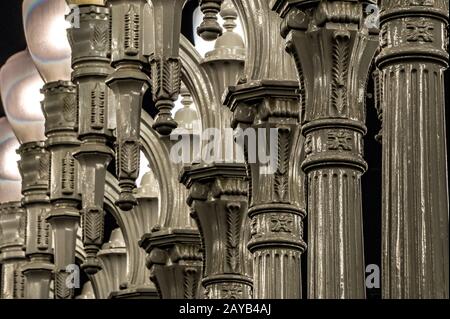 Urban Light Sculpture a LACMA di notte Los Angeles california Foto Stock