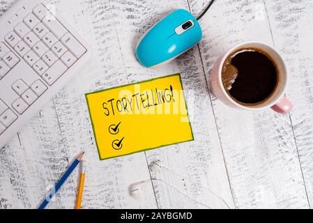 Scrittura di parole testo Storytelling. Concetto di affari per le storie di scrittura di attività per pubblicarle al pubblico. Foto Stock