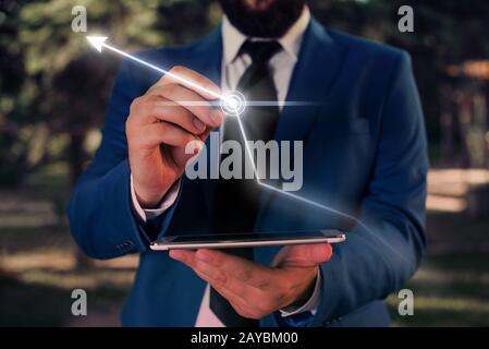 Utilizzando la tecnologia dei telefoni cellulari e la rete di comunicazione online a punti, copiare lo spazio. Elementi al neon incandescenti sistema moderno di marketing s Foto Stock