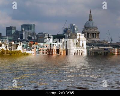 immagine concettuale manipolata della città di londra allagata a causa del riscaldamento globale e dell'aumento del livello del mare Foto Stock