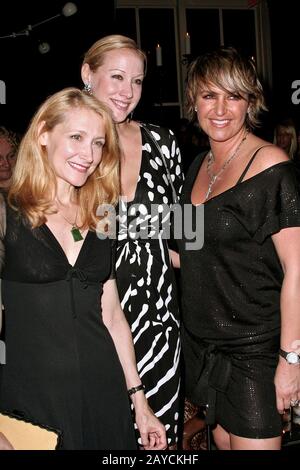 New York, NY, Stati Uniti. 26 Settembre 2007. L'Accademia Ha Nominato attrice, Patricia Clarkson, attrice, Amy sacco, St. John Creative Director, Kelly Gray al cocktail Reception ospitato da Saks Fifth Avenue con Kelly Gray alla Kelly Lounge. Credito: Steve Mack/Alamy Foto Stock