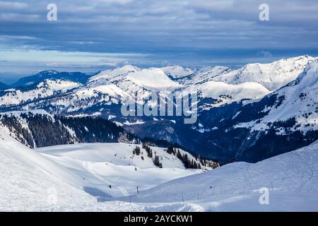 Piste da sci alpine innevate Flaine, Foto Stock