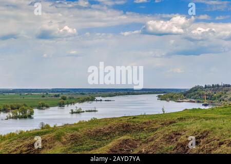 Vista del fiume Oka, Russia Foto Stock