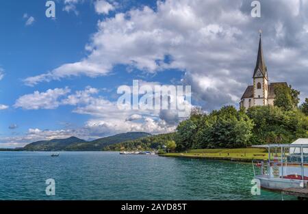 Vista sul lago Worthersee, Carinzia, Austria Foto Stock