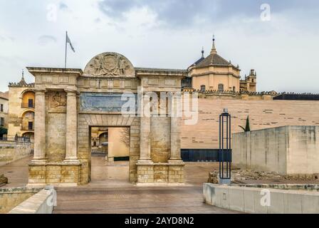 Arco trionfale a Cordoba, Spagna Foto Stock