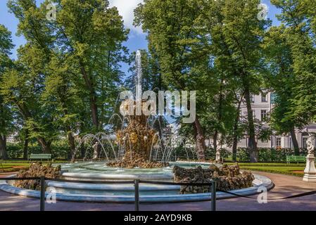 Giardino estivo, San Pietroburgo, Russia Foto Stock