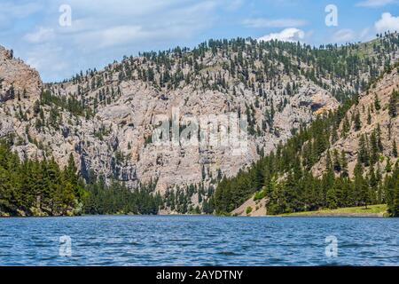 Si affaccia su un paesaggio di porte della montagna in Helena National Forest, Montana Foto Stock