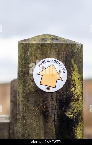 Millennium Way Sign On Thornton Moor, Bradford, West Yorkshire, Regno Unito Foto Stock