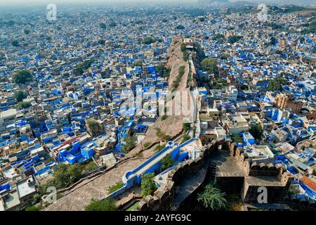 Vista aerea della città blu di Jodhpur, Rajasthan, India Foto Stock