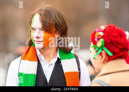 Mosca - MAR 16: Festa di San Patrizio al Sokol'niki Park di Mosca il 16 marzo. 2019 in Russia Foto Stock