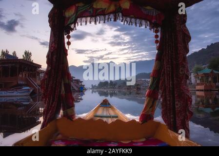 Dal lago, Srinagar, India Foto Stock