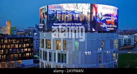 Funke media tower con edicola, Germania, Renania Settentrionale-Vestfalia, Ruhr Area, Essen Foto Stock