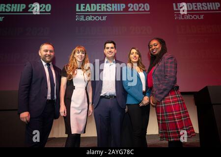 (Da sinistra a destra) i vice-dirigenti laburisti Ian Murray, Angela Rayner, Richard Burton, il dottor Rosena Allin-Khan e Dawn Butler durante le marchette della leadership laburista al centro della SEC, Glasgow. Foto Stock