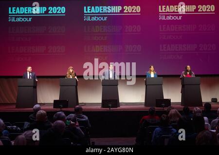 (Da sinistra a destra) i vice-dirigenti laburisti Ian Murray, Angela Rayner, Richard Burton, il dottor Rosena Allin-Khan e Dawn Butler durante le marchette della leadership laburista al centro della SEC, Glasgow. Foto Stock