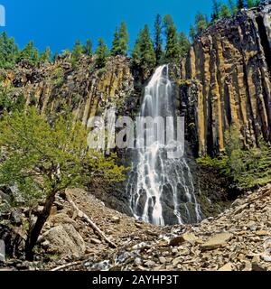 Palizzata cade nella forcella est hyalite bacino del torrente vicino a Bozeman, Montana Foto Stock