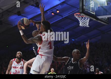 Marne La Vallee, Senna E Marna, Francia. 15th Feb, 2020. Il giocatore di Monaco BOST DEE in azione durante le semifinali della LNB Basket Leaders Cup tra Monaco e Digione alla Disney Events Arena di Parigi - Francia.Dijon ha vinto 83-81. Credito: Pierre Stevenin/Zuma Wire/Alamy Live News Foto Stock