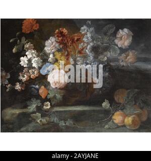 Franz Werner von Tamm - Still Life of Roses, Morning Glory, Garofani, Forget-Me-Nots e Altri Fiori su Una Lapide, Insieme ad un Mazzo di pesche. Foto Stock