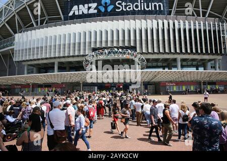 16 febbraio 2020: Incontro di folle al concerto di Fire Fight Australia per il soccorso nazionale al fush presso lo stadio ANZ il 16 febbraio 2020 a Sydney, NSW Australia (Credit Image: © Christopher Khoury/Australian Press Agency via ZUMA Wire) Foto Stock