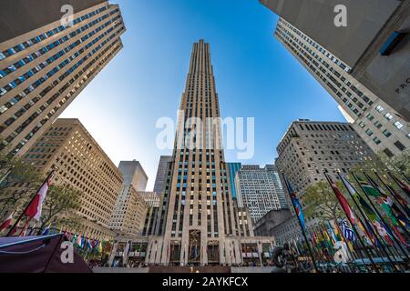 New YORK, USA - 15 OTTOBRE: Questo è il Rockefeller Center, un famoso centro di riferimento nel centro di Manhattan il 15 ottobre 2019 a New York Foto Stock