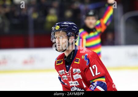 Linkoping, Svezia 20200215Linköping n° 12 Sebastian Karlsson durante la partita di Sabato in SHL tra Linköping HC-HV71 in Saab arena. Foto Jeppe Gustafsson Foto Stock