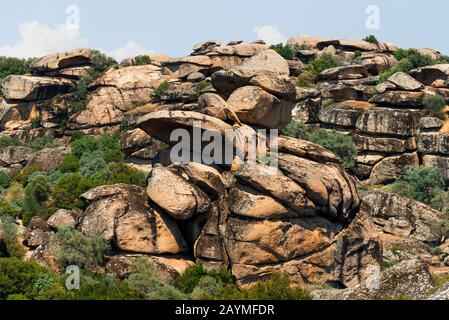 Viste panoramiche delle rocce Vulcaniche a Aydın Cine Turkey. Foto Stock