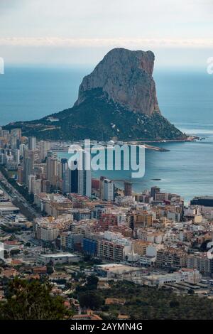 Il picco roccioso del Penon d'Ifach, Calpe, Calp, Costa Blanca, Spagna Foto Stock