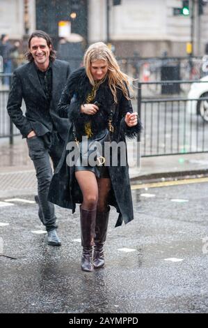 Londra, Regno Unito. 16th Feb, 2020. Storm Dennis colpisce Londra la domenica. Credito: Johnny ARMSTEAD/Alamy Live News Foto Stock