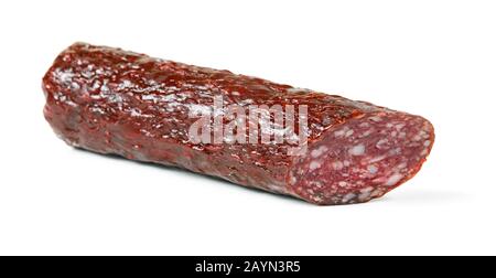 Salame salsiccia affumicata bastone isolato su sfondo bianco Foto Stock