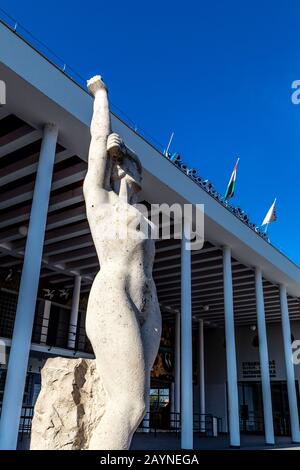 Bagni Palatinus Strand A Margaret Island, Budapest, Ungheria Foto Stock