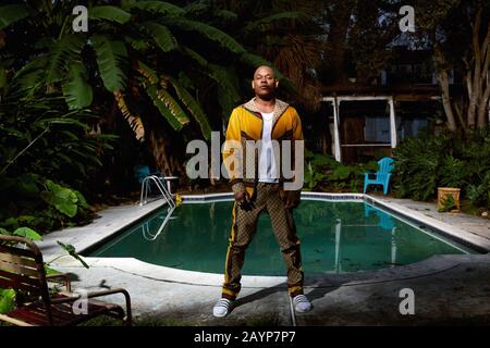 Queen & Slim è un film di dramma del crimine romantico americano del 2019 diretto da Melina Matsoukas (nel suo debutto directorial di caratteristica) e scritto da Lena Waitthe, da una storia di James Frey e Waithe. Questa fotografia è esclusivamente per uso editoriale ed è il copyright della società cinematografica e/o del fotografo assegnato dalla società cinematografica o di produzione e può essere riprodotta solo da pubblicazioni in collaborazione con la promozione del film di cui sopra. È richiesto un credito obbligatorio per l'azienda cinematografica. Il fotografo deve essere accreditato anche se noto. Foto Stock