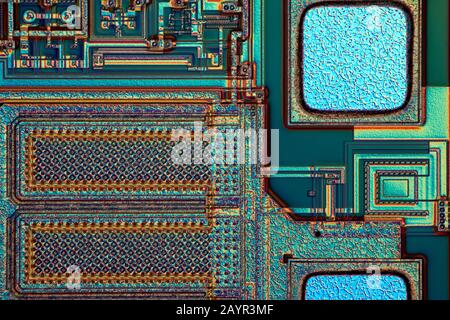 Superficie di un microchip, immagine a contrasto di interferenza differenziale, wafer di silicio Foto Stock