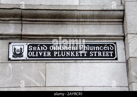 Oliver Plunkett Street firma nella città di Cork Foto Stock