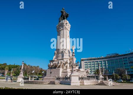 Il Marchese di Pombal Square è un'importante rotatoria nella città di Lisbona, Portogallo. Si trova tra Avenida da Liberdade e Eduard Foto Stock