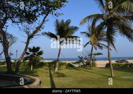 Camera Cottage Premium vista mare presso il 5 stelle Taj Fisherman's Cove Resort and Spa, Chennai, India Foto Stock