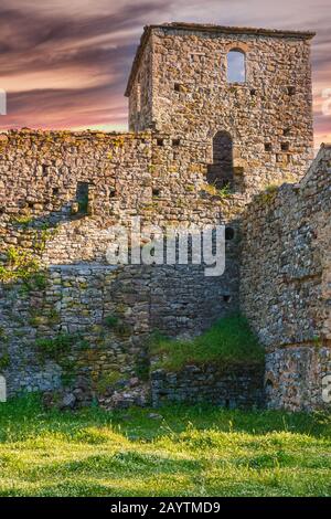 Metamorfosi del monastero del Salvatore o Antroponastiro significa Monastero degli uomini, vicino al villaggio di Petralono, fondato alla fine del 12th secolo Foto Stock