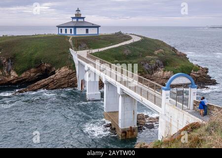 Antiguo Faro De Ribadeo, 1857, Isla Pancha (Illa Pancha) , Ribadeo, Lugo, Galizia, Spagna. Foto Stock