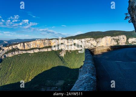 Lanscape di Vercors in Francia - vista di Combe Laval, col del la Machine Foto Stock