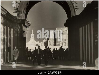 Il Futuro Della Luce. Museo: COLLEZIONE privata. Autore: Jakov Khalip. Foto Stock