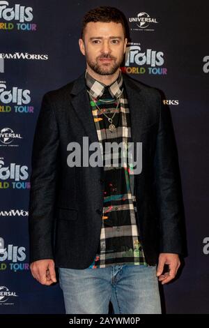 Berlino, Germania. 17th Feb, 2020. 17.02.2020, Justin Timberlake alla fotocellula per il film Trolls World Tour al Waldorf Astoria Hotel di Berlino. Il nuovo film animato di DreamWorks Animation, distribuito da Universal Pictures International Germany, sarà lanciato a livello nazionale il 23 aprile 2020 nei cinema tedeschi. | utilizzo nel mondo credito: DPA Picture Alliance/Alamy Live News Foto Stock