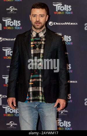 Berlino, Germania. 17th Feb, 2020. 17.02.2020, Justin Timberlake alla fotocellula per il film Trolls World Tour al Waldorf Astoria Hotel di Berlino. Il nuovo film animato di DreamWorks Animation, distribuito da Universal Pictures International Germany, sarà lanciato a livello nazionale il 23 aprile 2020 nei cinema tedeschi. | utilizzo nel mondo credito: DPA Picture Alliance/Alamy Live News Foto Stock